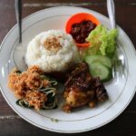 Kenalan dengan Pemilik Ayam Geprek Bensu Palembang